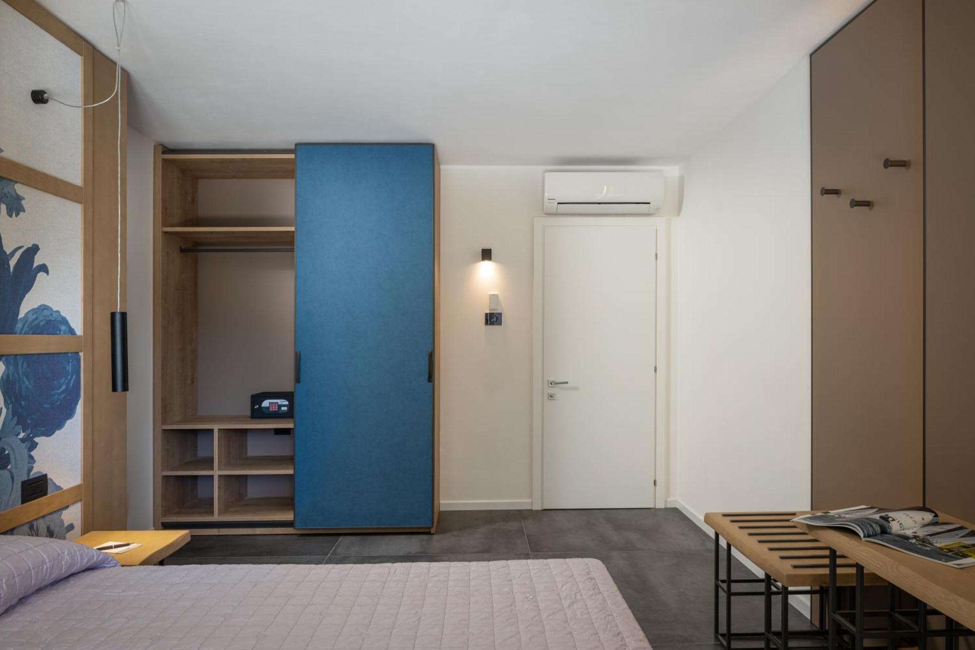 Aris Apartments & Sky Pool - Tonelli Hotels - Adult Friendly リーヴァ・デル・ガルダ エクステリア 写真